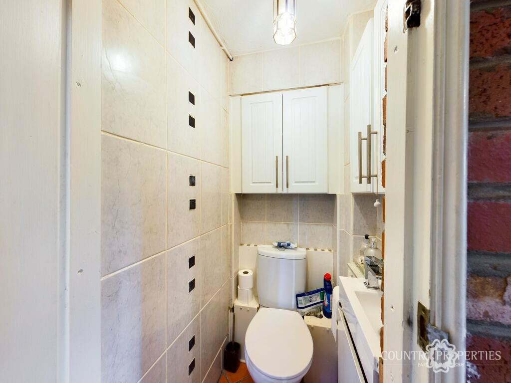 Additional property image - Great North Road, Welwyn Garden City, AL8