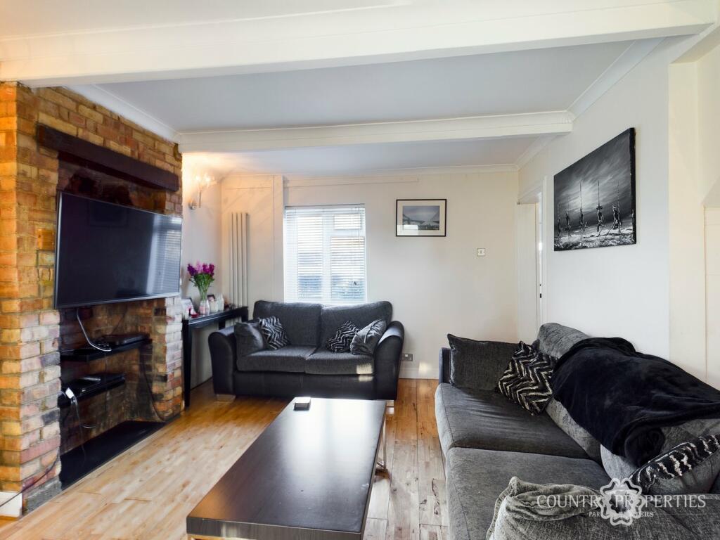 Additional property image - Great North Road, Welwyn Garden City, AL8