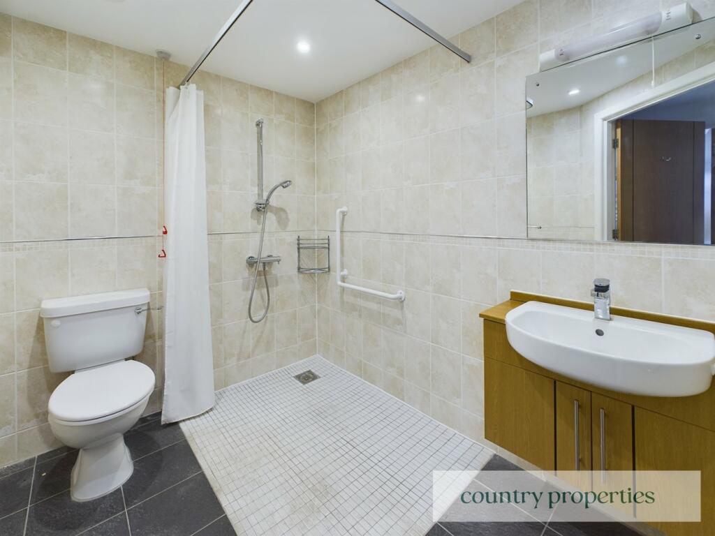 Additional property image - College Way, Welwyn Garden City, AL8