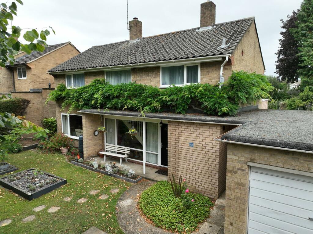 Additional property image - Knightsfield, Welwyn Garden City, AL8