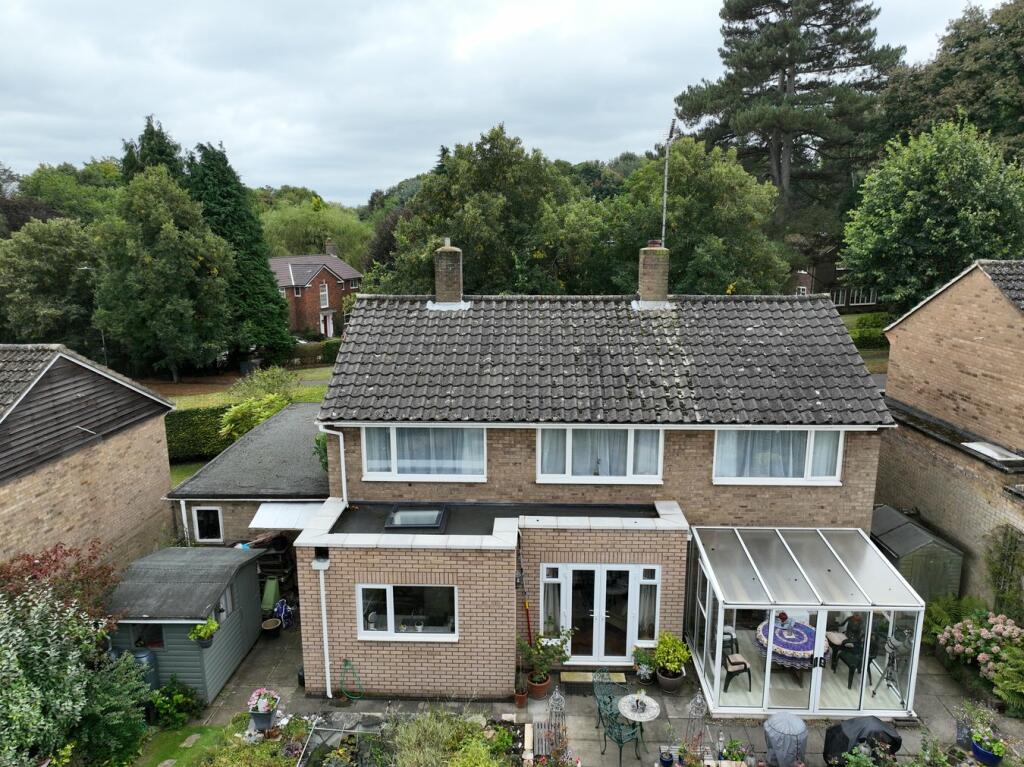 Additional property image - Knightsfield, Welwyn Garden City, AL8