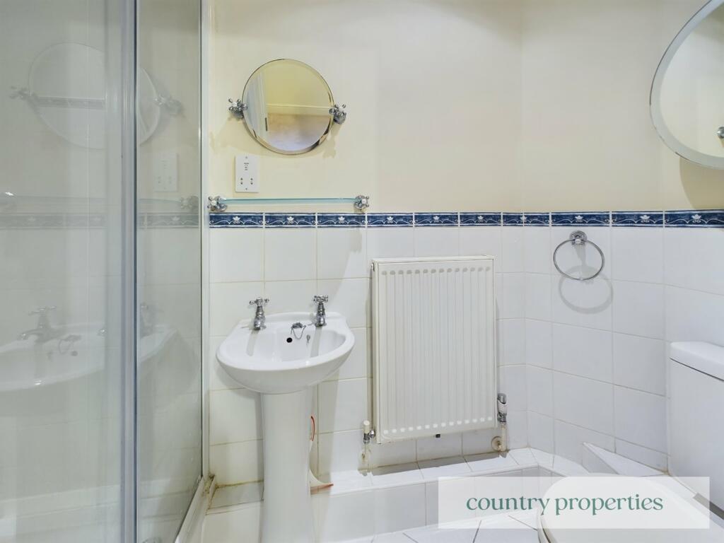 Additional property image - Oaklands Court, WELWYN, AL6