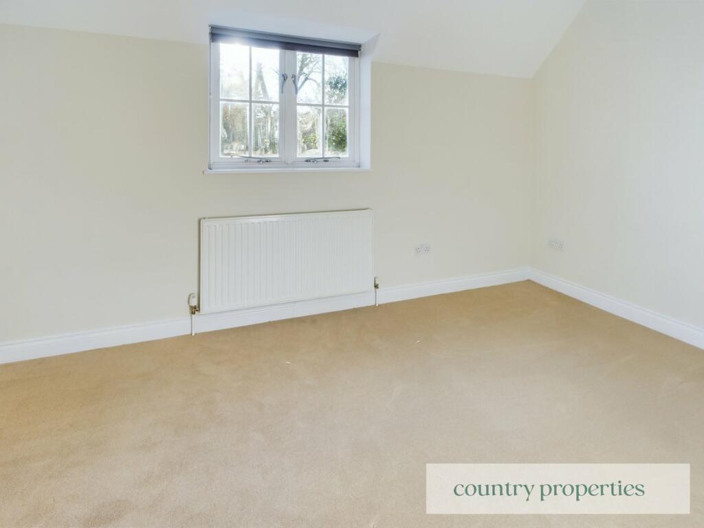 Additional property image - Digswell Rise, Welwyn Garden City, AL8