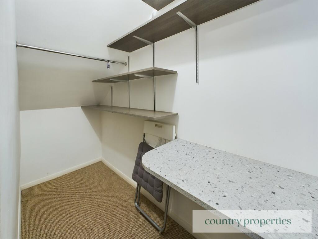 Additional property image - The Swallows, Welwyn Garden City, AL7