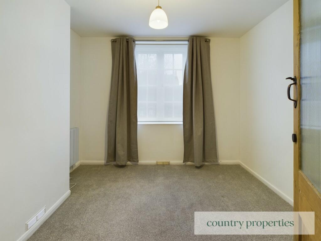 Additional property image - London Road, Welwyn, AL6