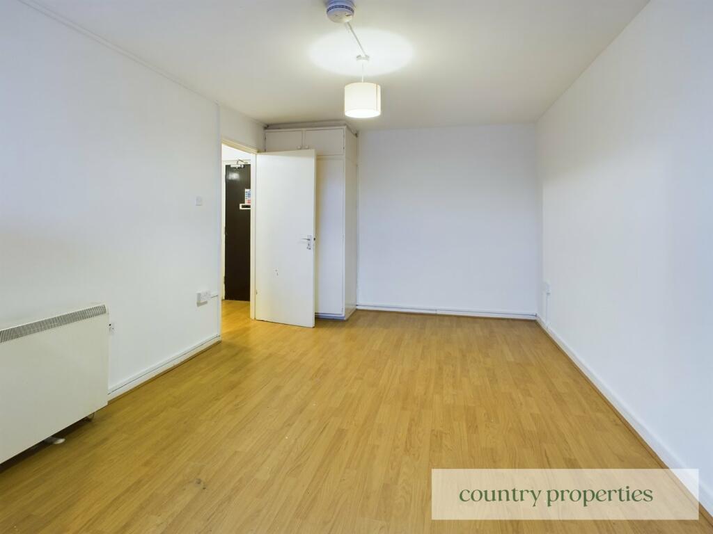 Additional property image - Boundary Lane, Welwyn Garden City, AL7