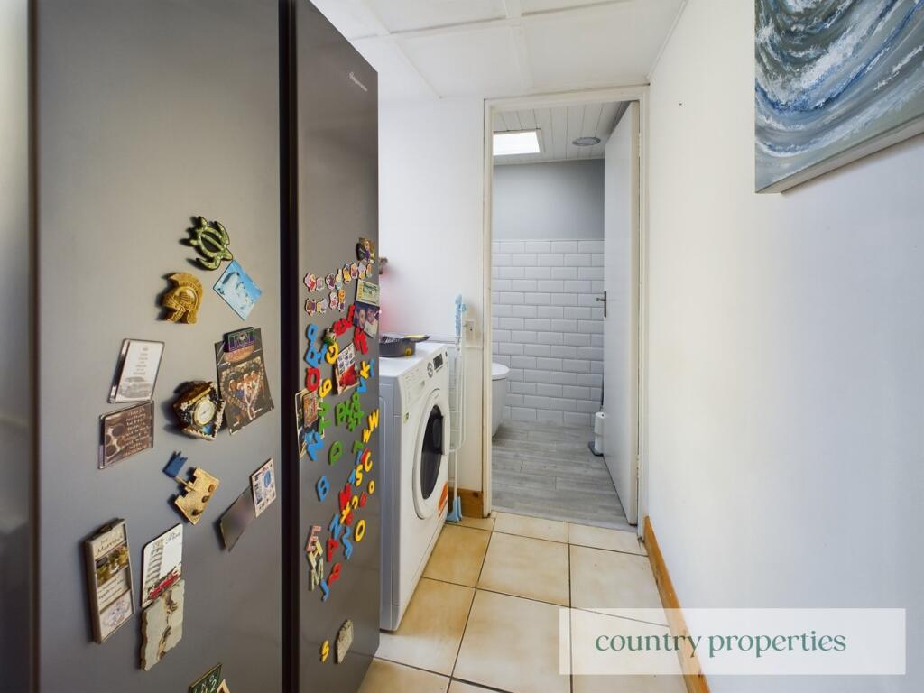 Additional property image - Wren Wood, Welwyn Garden City, AL7