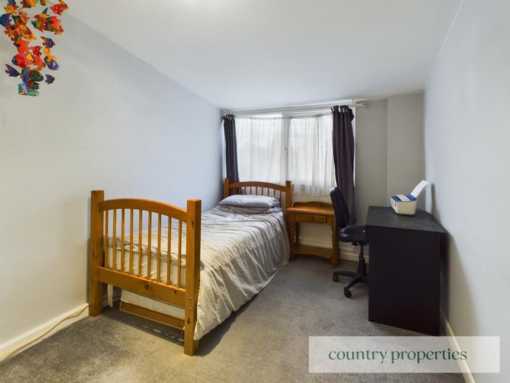 Additional property image - Wren Wood, Welwyn Garden City, AL7