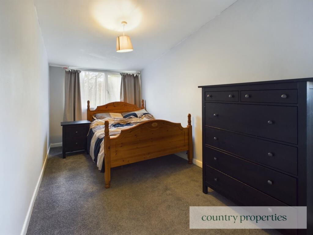 Additional property image - Wren Wood, Welwyn Garden City, AL7