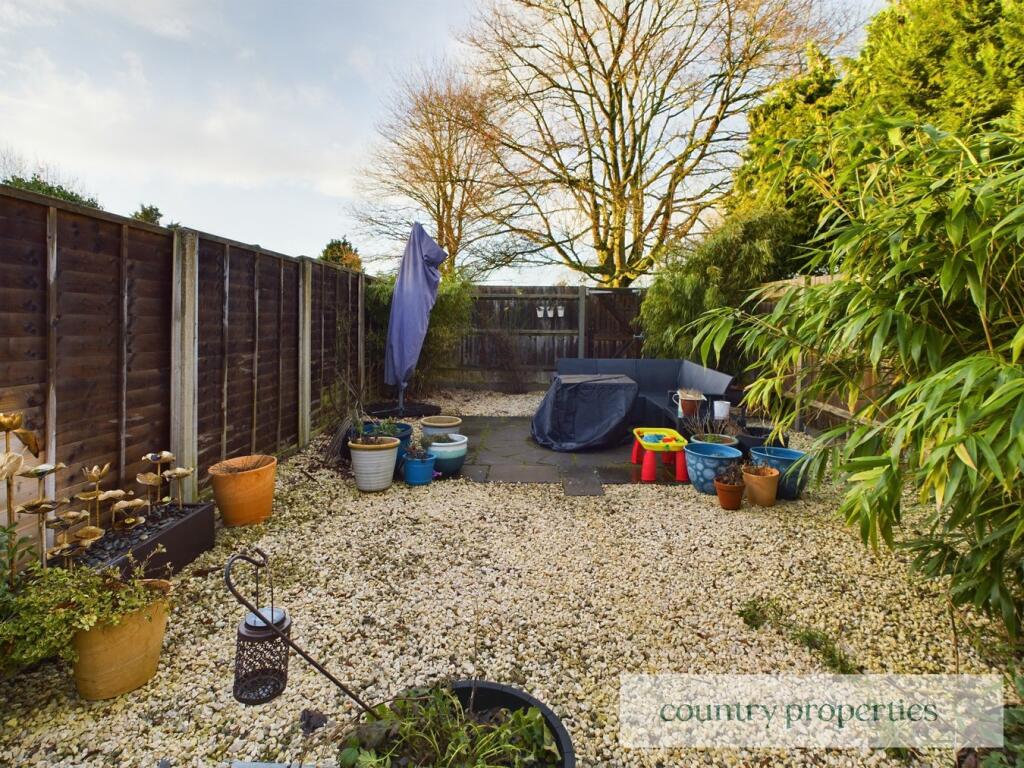 Additional property image - Wren Wood, Welwyn Garden City, AL7