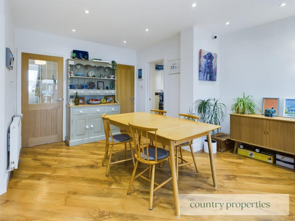 Additional property image - Brocket Road, Welwyn Garden City, AL8