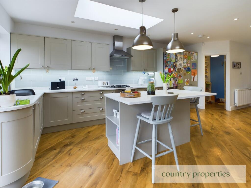 Additional property image - Brocket Road, Welwyn Garden City, AL8
