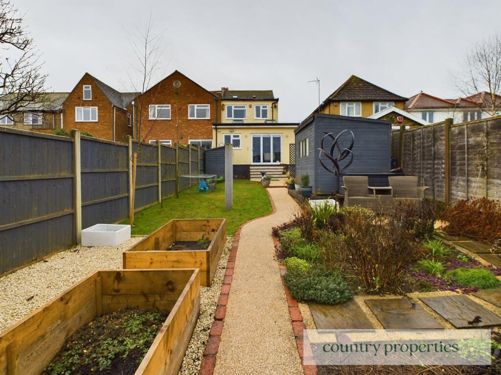 Additional property image - Brocket Road, Welwyn Garden City, AL8