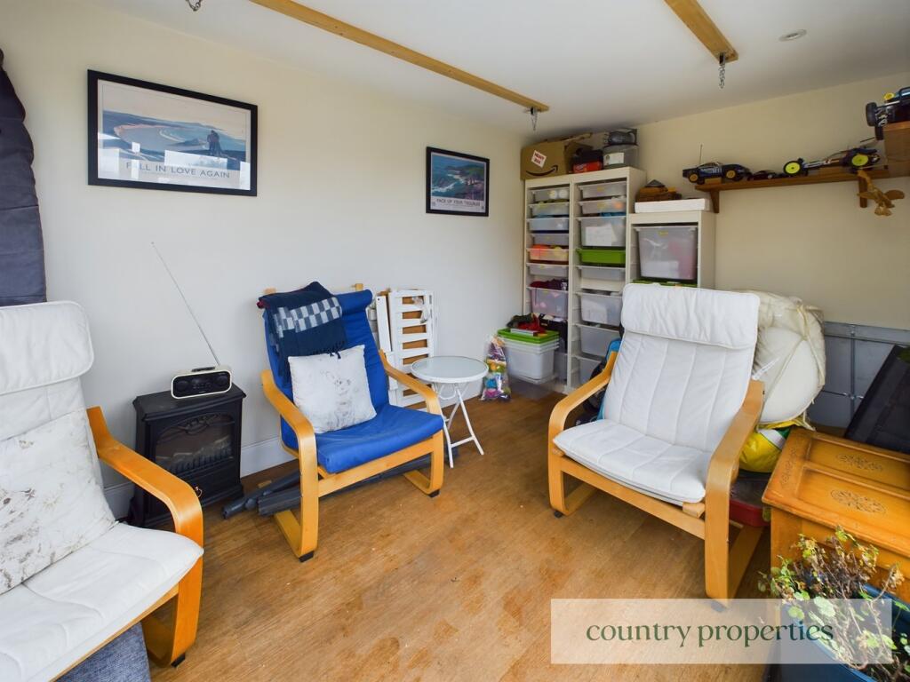 Additional property image - Brocket Road, Welwyn Garden City, AL8
