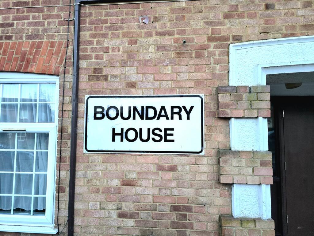 Additional property image - Boundary Lane, Welwyn Garden City, AL7