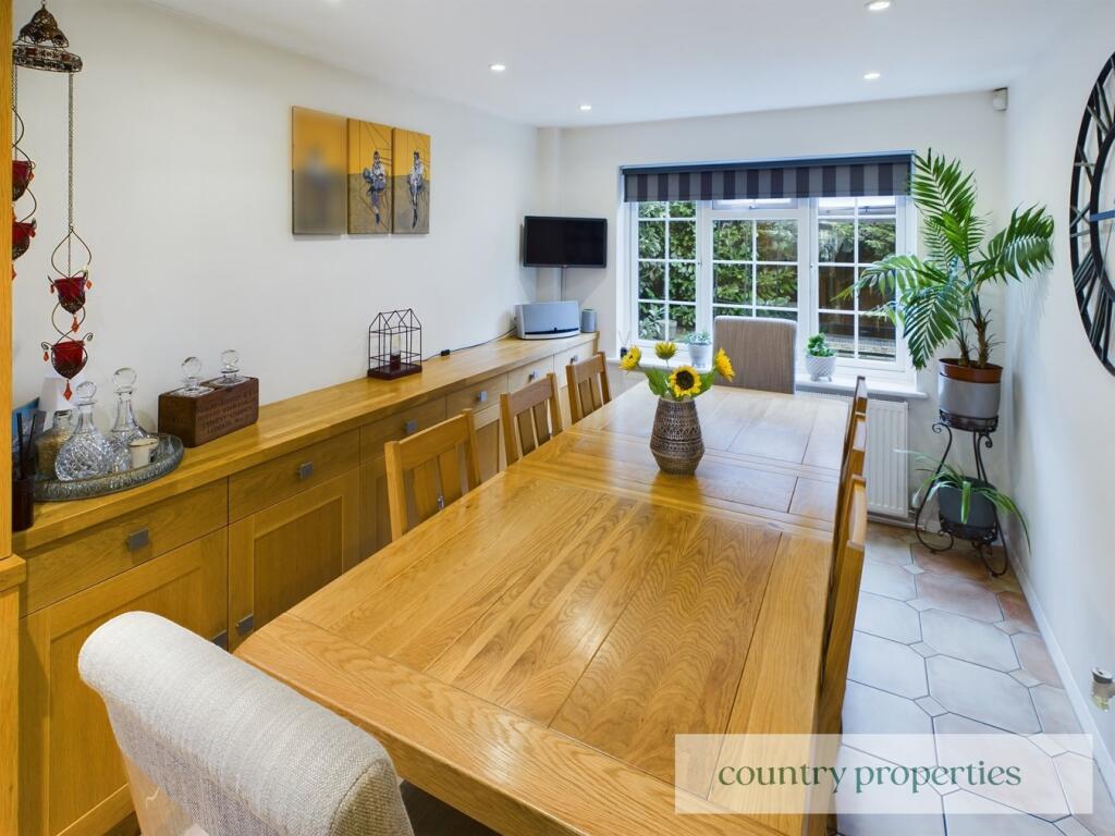 Additional property image - The Shaws, Welwyn Garden City, AL7