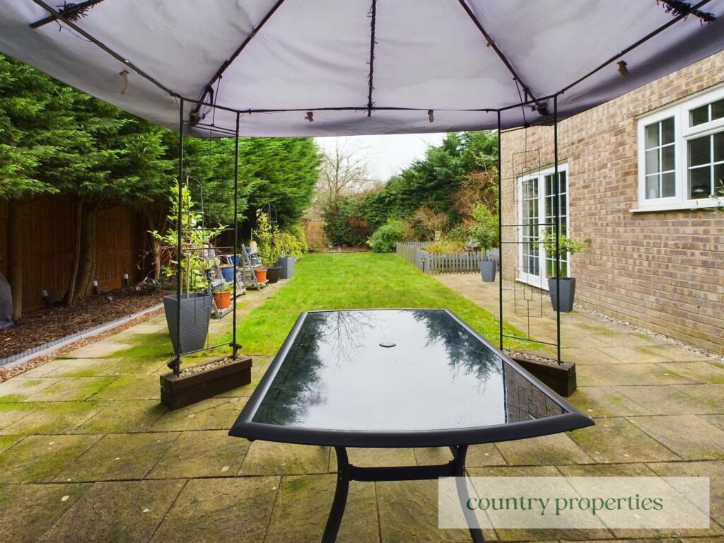 Additional property image - The Shaws, Welwyn Garden City, AL7