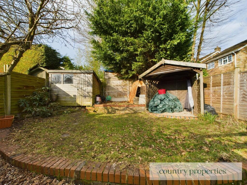 Additional property image - Oak Piece, Welwyn, AL6