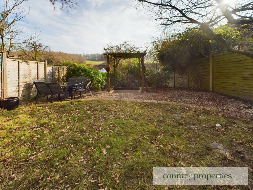 Additional property image - Oak Piece, Welwyn, AL6