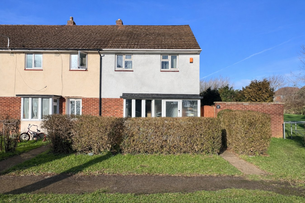 Main image of property: Breakmead, Welwyn Garden City, AL7