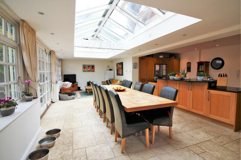 Additional property image - Wootton, New Forest