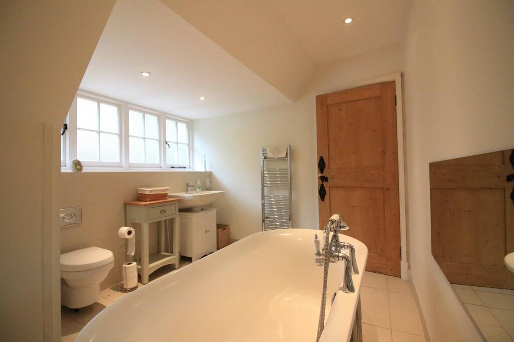 Additional property image - Wootton, New Forest