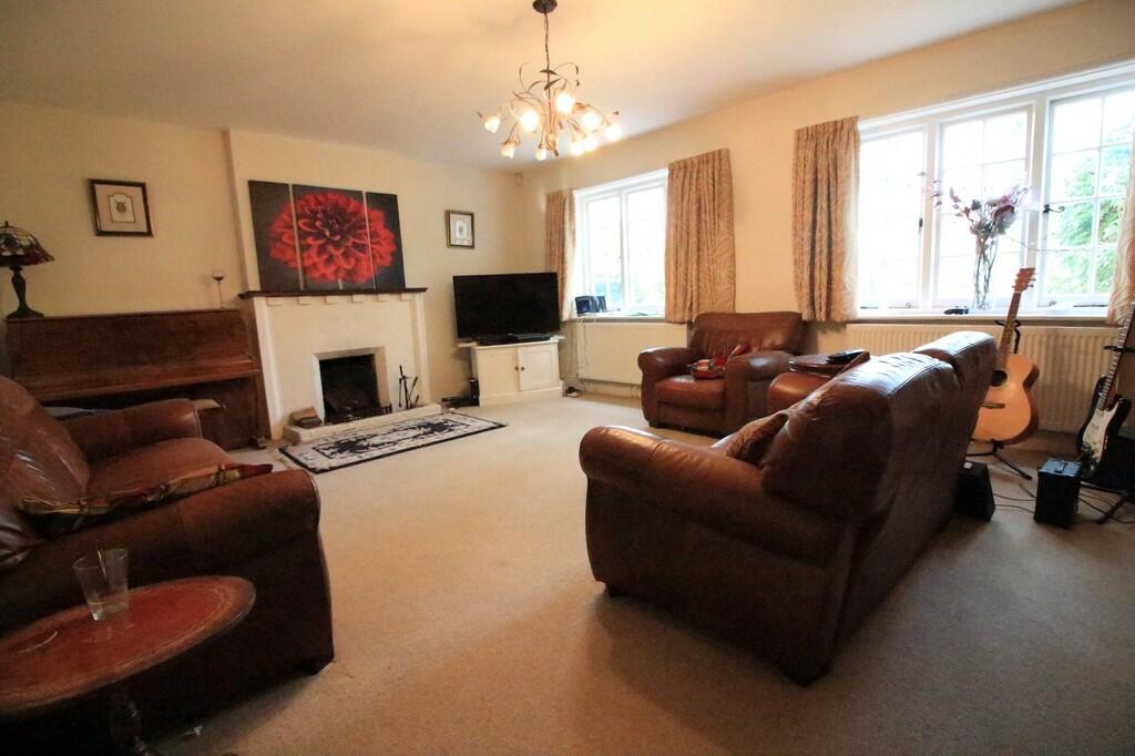 Additional property image - Wootton, New Forest