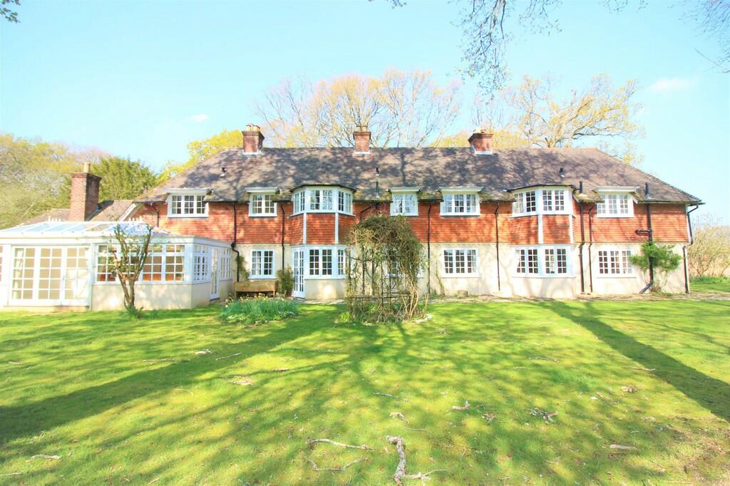 Additional property image - Wootton, New Forest