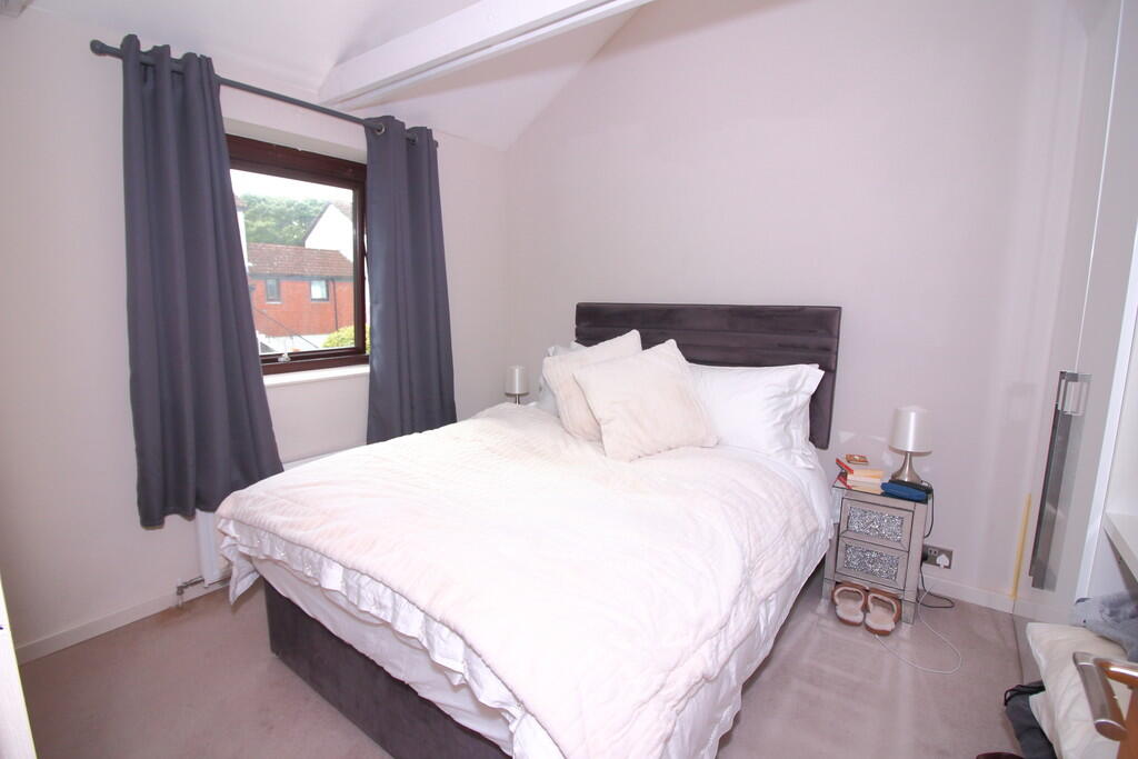 Additional property image - Highcliffe, Christchurch