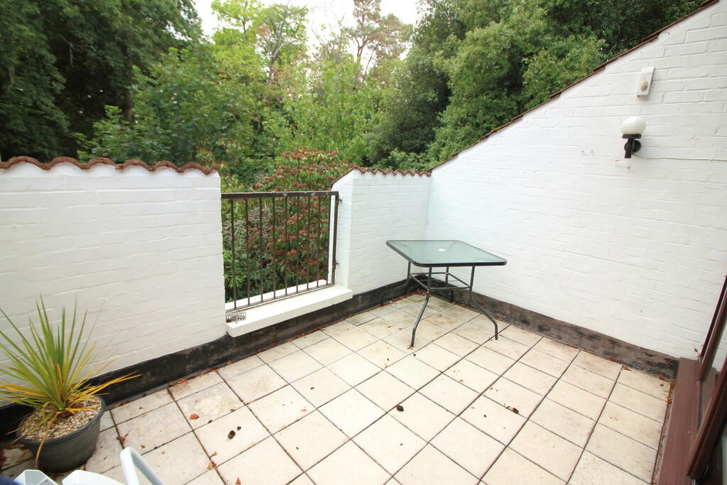 Additional property image - Highcliffe, Christchurch