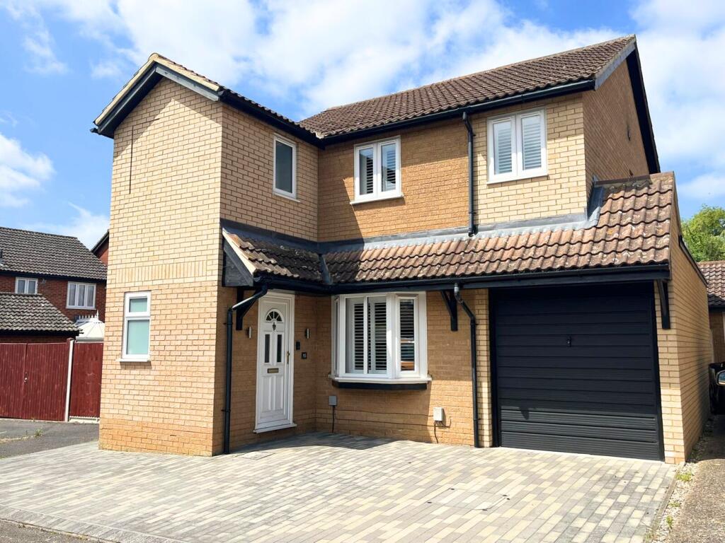 Main image of property: Armour Rise, Hitchin, SG4