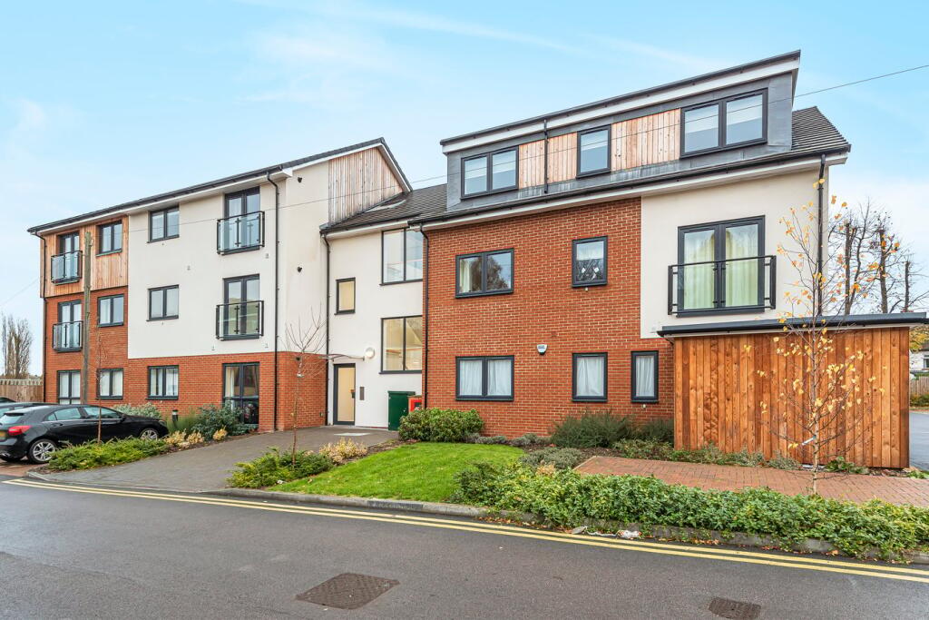 Main image of property: Cooks Way, Hitchin, SG4