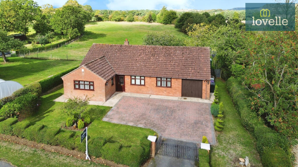 Main image of property: New Main Road, Scamblesby, LN11