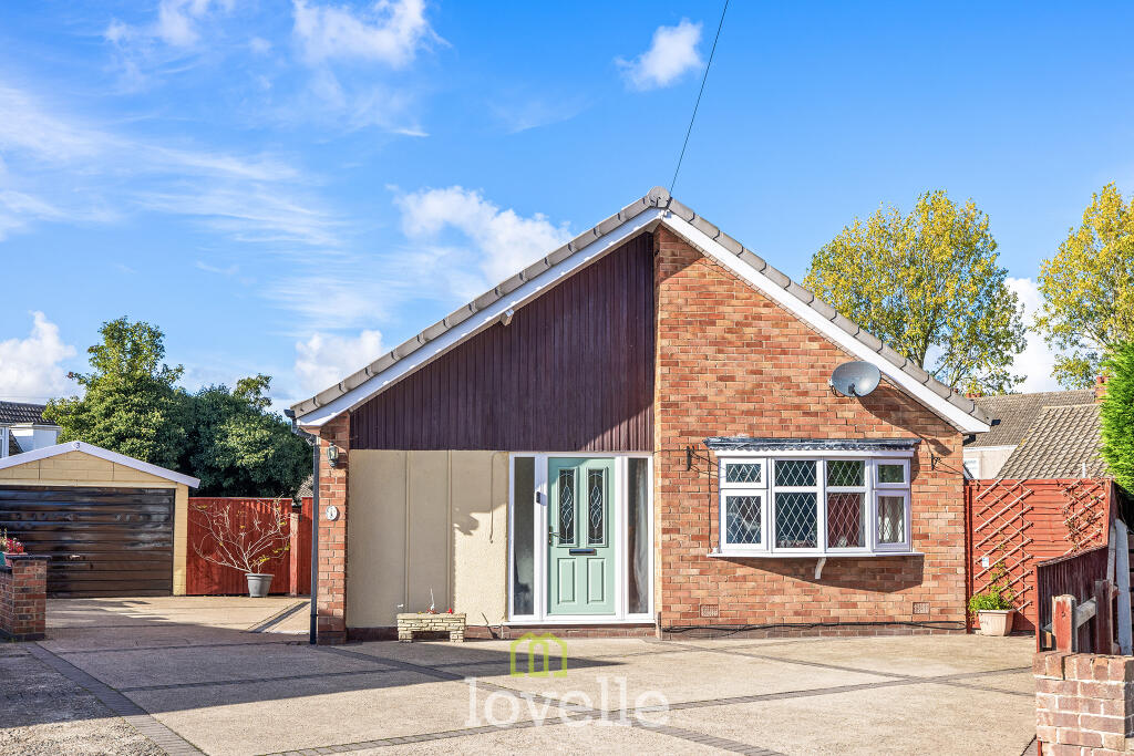 Main image of property: Balfour Place, Immingham, DN40