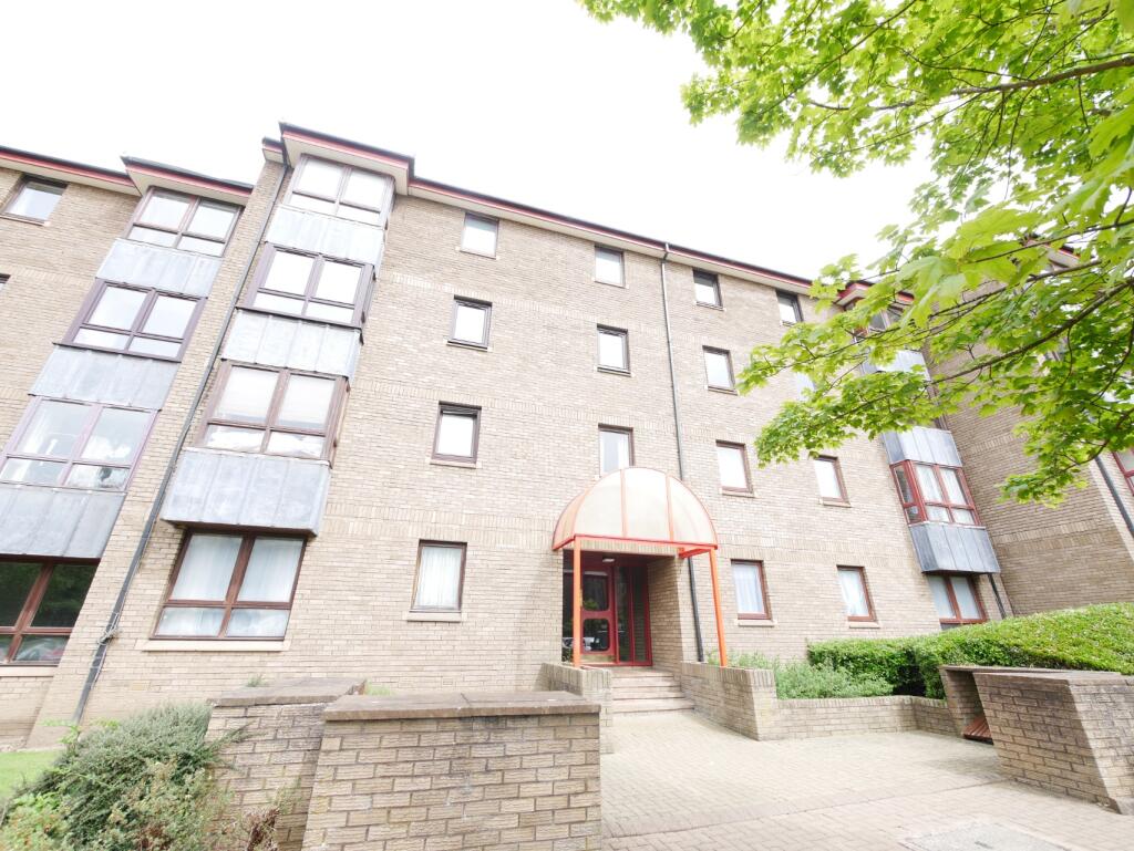 Main image of property: Sienna Gardens, Newington, Edinburgh, EH9