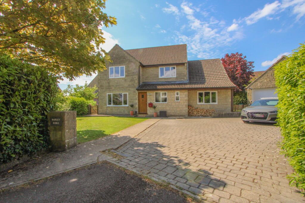 Main image of property: Maypole Close, Hawkesbury Upton, GL9