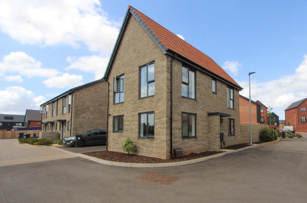 Main image of property: Edge Close, Yate, BS37