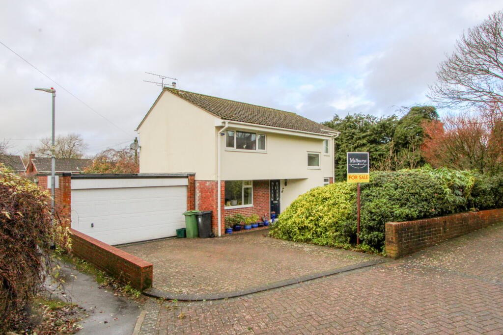 Main image of property: Grassington Drive, Chipping Sodbury, BS37