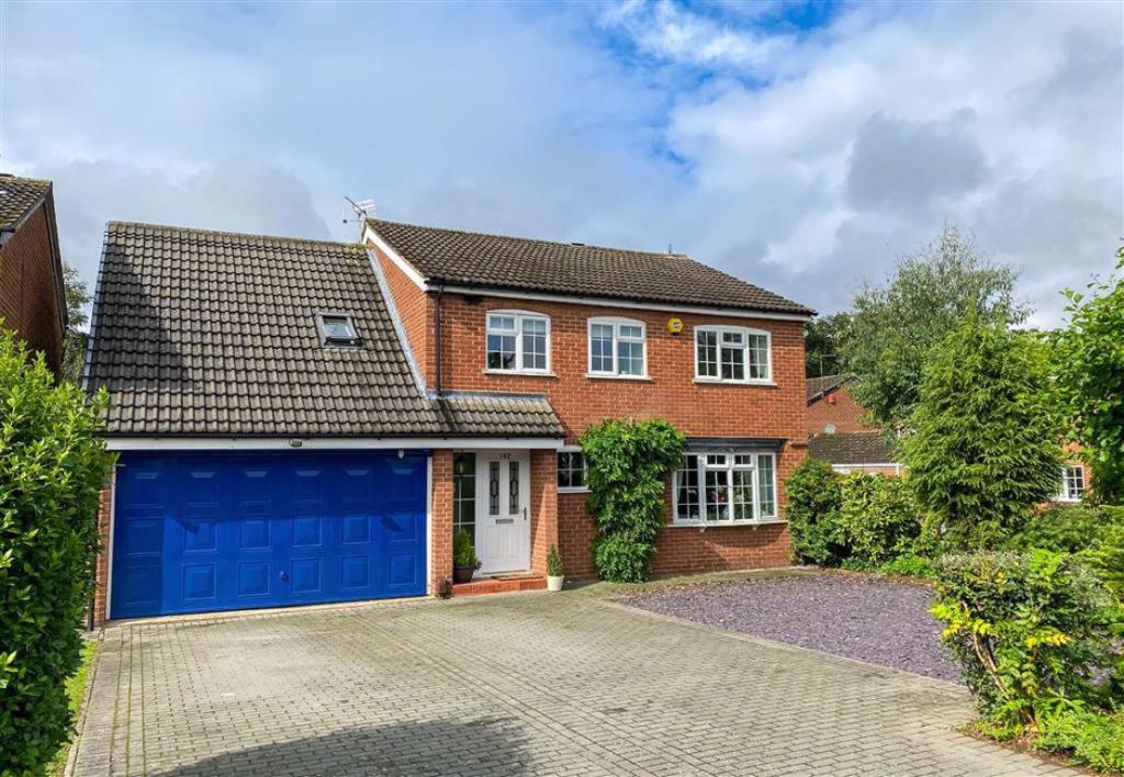 5 bedroom detached house for sale in Tuckers Road, Loughborough, LE11