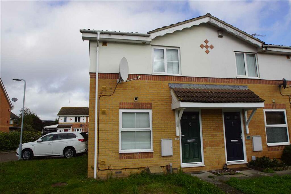 1 bedroom terraced house for sale in Eltham Avenue, Cippenham, SL1