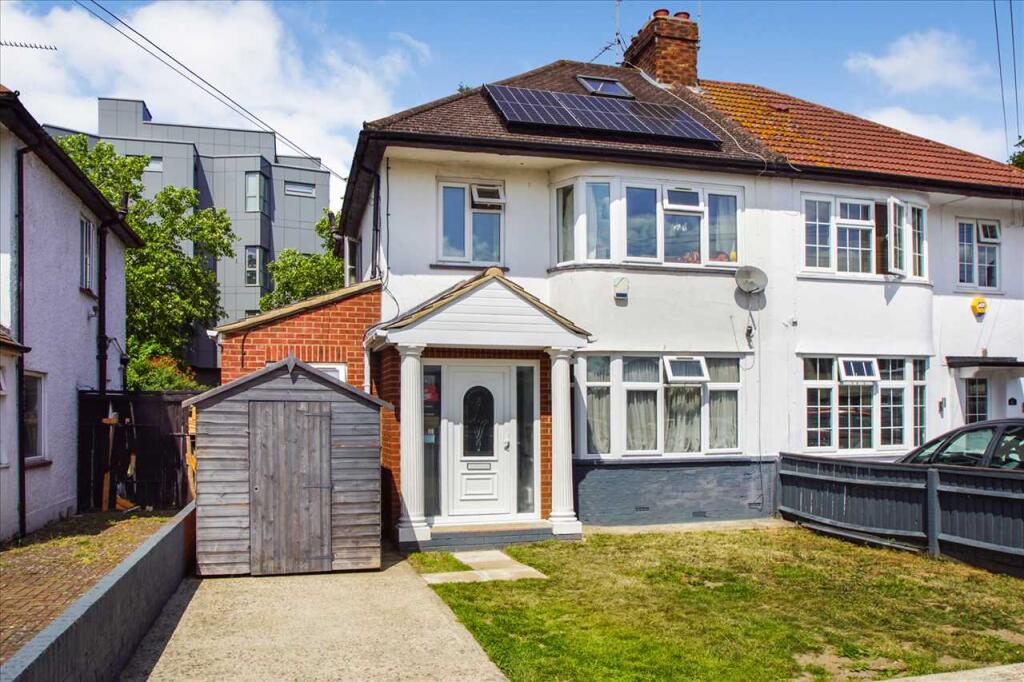 4 bedroom semi-detached house