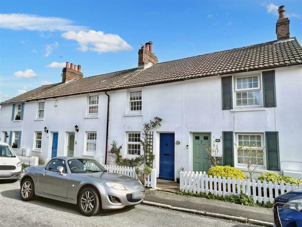 2 bedroom terraced house for sale in Church Street, Willingdon, Eastbourne, BN22