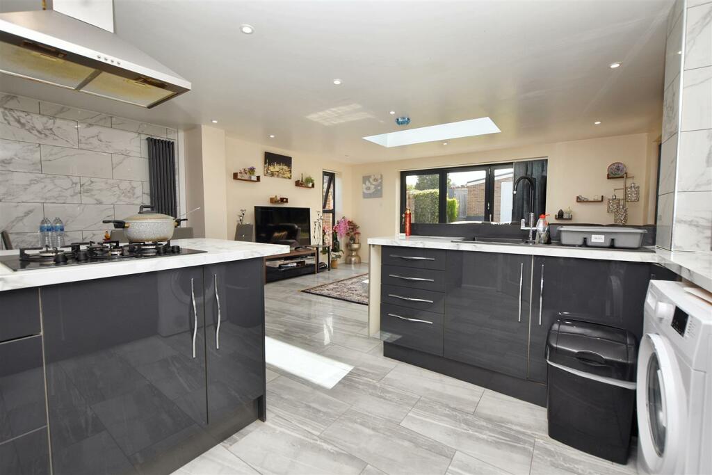 Additional property image - Kings Drive, Eastbourne