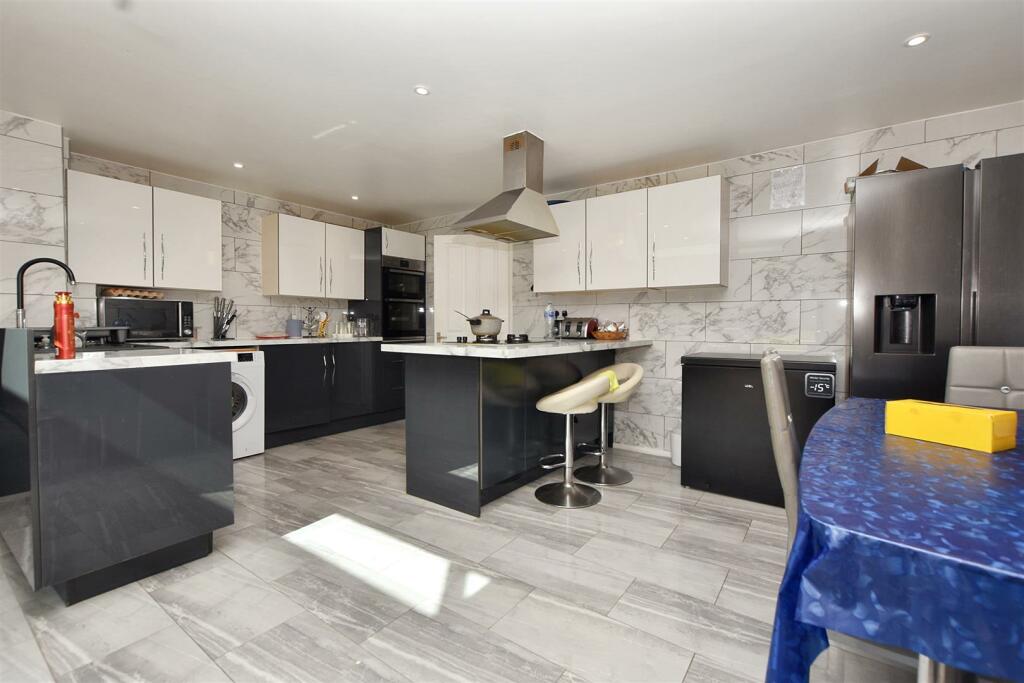Additional property image - Kings Drive, Eastbourne