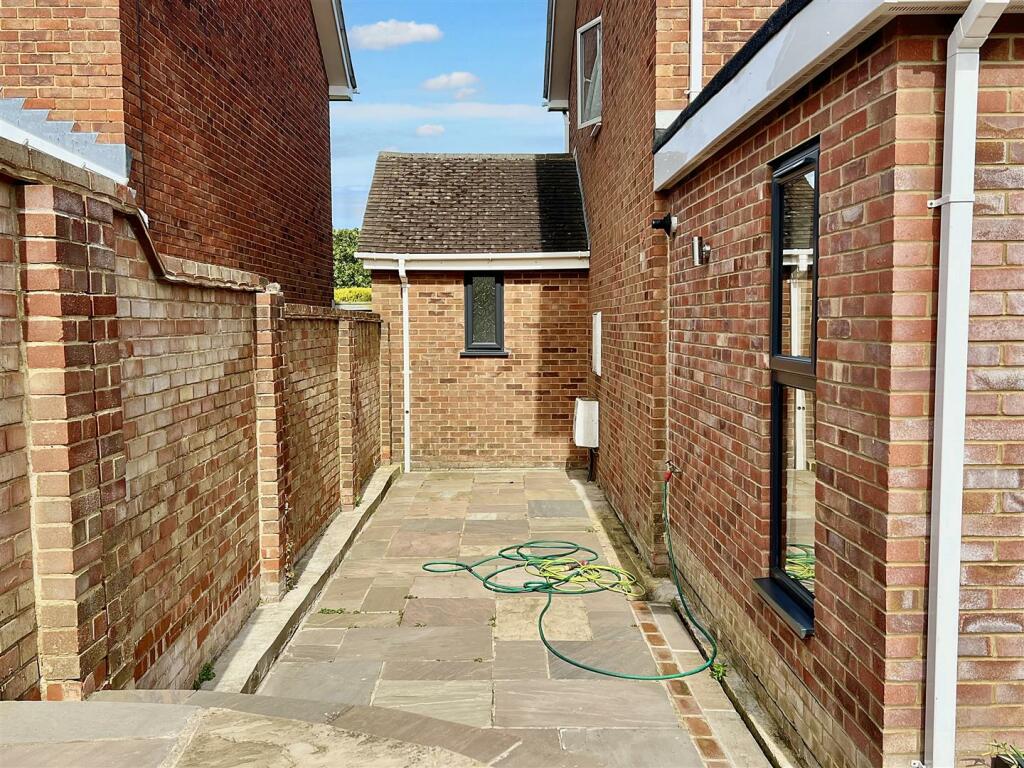 Additional property image - Kings Drive, Eastbourne