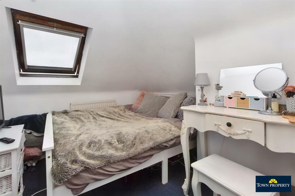 Additional property image - Wish Hill, Eastbourne