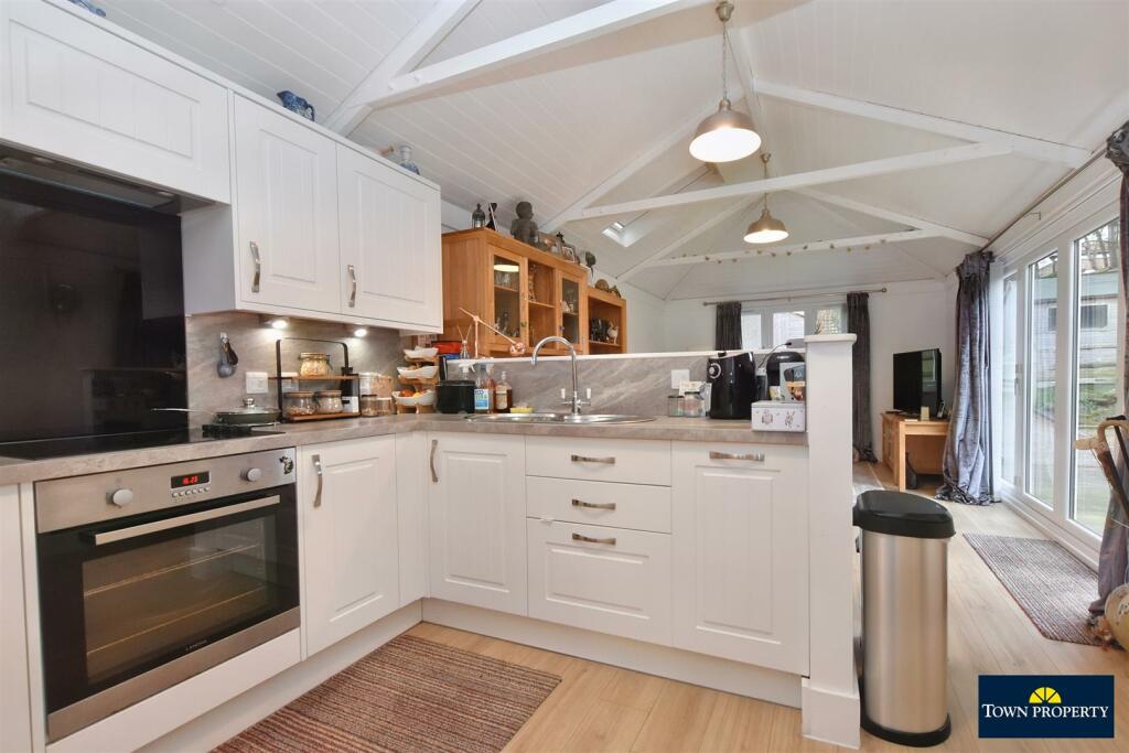 Additional property image - Wish Hill, Eastbourne