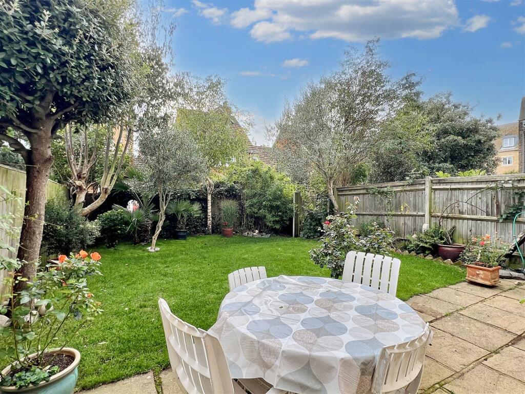Additional property image - Silver Strand West, Eastbourne