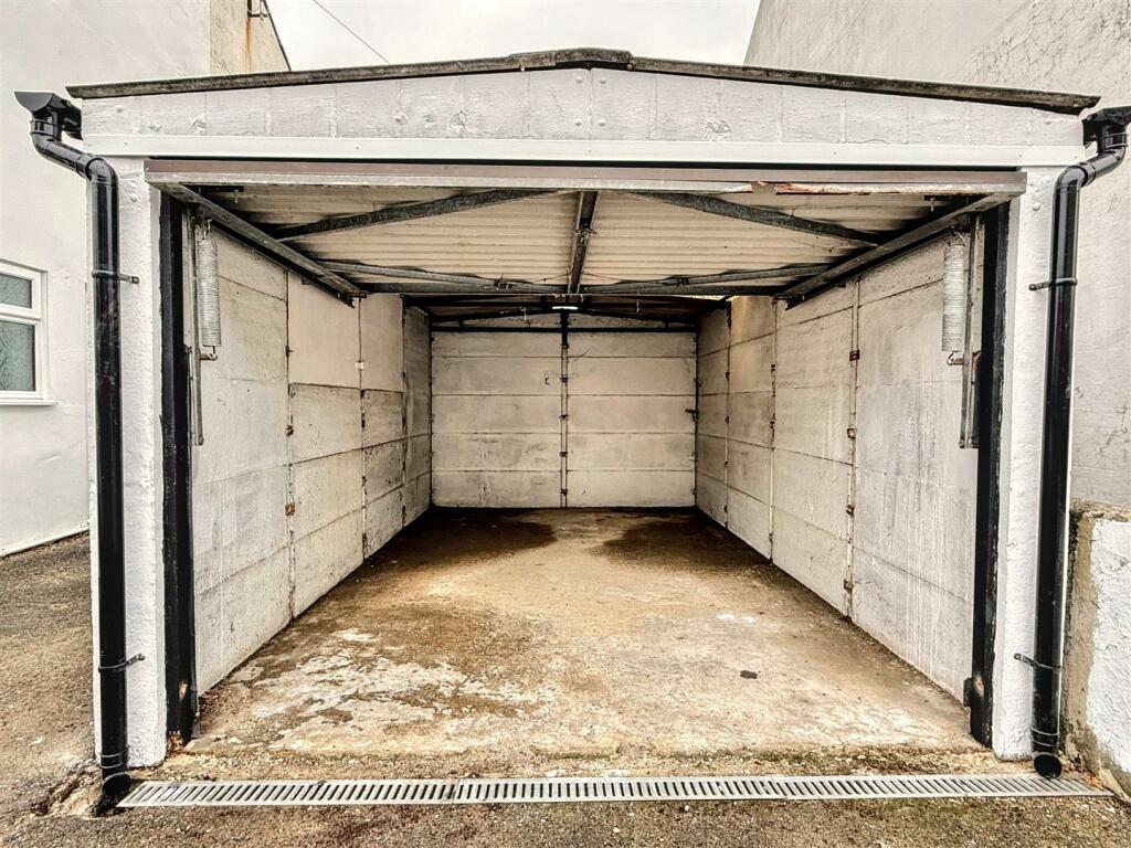 Additional property image - Latimer Road, Eastbourne