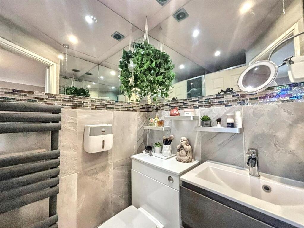Additional property image - Admiralty Crescent, Eastbourne